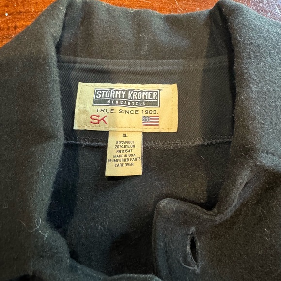 Stormy Kroger button up wool shirt jacket. Size xl black - Picture 2 of 4